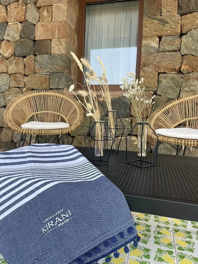 호텔 Kirani Resort 판텔레리아