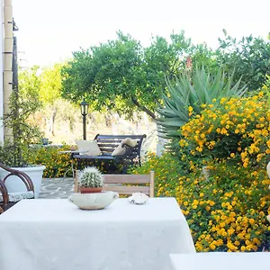 Le Macine 1868 Bed & Breakfast Paceco